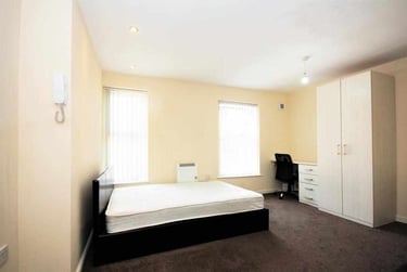 1 bed studio, Victoria Chambers, City Centre, Preston, PR12RF - Image 3