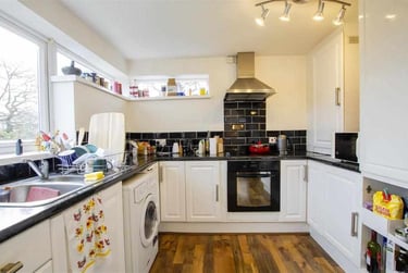 2 bed flat, Wheeleys Road, Edgbaston, Birmingham, B152LW - Image 5