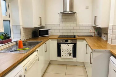 6 bed house, Pomona Street, Sharrow, Sheffield, S118JL - Image 2