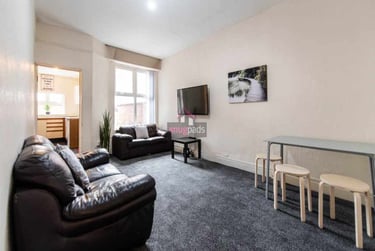 3 bed house, Claremont Road, Rusholme, Manchester, M144TX - Image 1