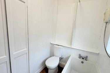 2 bed house, Holman Street, Deepdale, Preston, PR15HB - Image 4