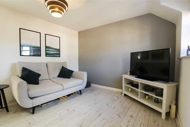 2 bed flat, Escelie Way, Selly Oak, Birmingham, B296GL - Image 4