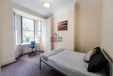 4 bed house, Salford, Pendleton, M66AL - Image 4