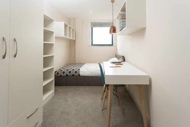 4 bed flat, Cathays, Cardiff, CF244NB - Image 4