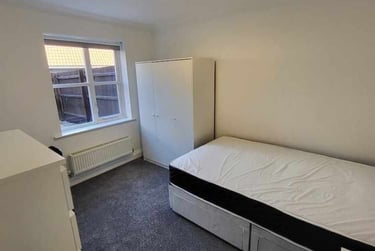 4 bed house, New Mills Yard, City Centre, Norwich, NR33AH - Image 7