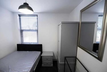 6 bed house, Hubert Road, Selly Park, Birmingham, B296ET - Image 9