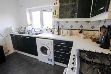 2 bed flat, Herons Way, Selly Park, Birmingham, B296TR - Image 6