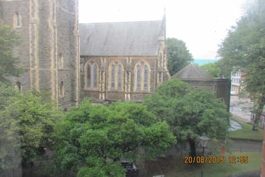 1 bed flat, Llanfair House, St Mary's Square, Swansea, SA13LP - Image 5