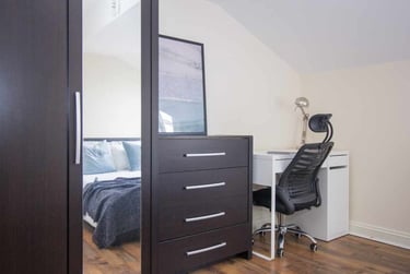 4 bed house, 5 Blue Fox Close, City Centre, Leicester, LE30EE - Image 14
