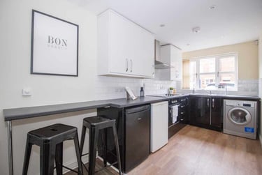 4 bed house, Blue Fox Close, City Centre, Leicester, LE30EE - Image 13