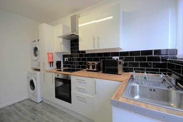 5 bed house, Everton, Low Hill, Liverpool, L38BU - Image 13