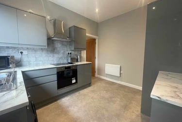 2 bed house, Heath, Gabalfa, Cardiff, CF143NF - Image 4