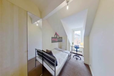 3 bed flat, Salford, Seedley, M67EW - Image 3