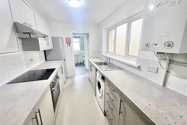 3 bed house, Beach Street, Brynmill, Swansea, SA13JP - Image 1