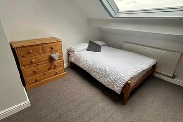 3 bed flat, Cowlishaw Road, Sharrowvale, Sheffield, S118XE - Image 5