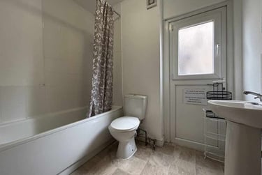 2 bed flat, Roath, Adamstown, Cardiff, CF241DJ - Image 9