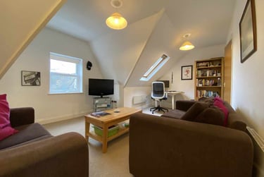 1 bed flat, Roath, Plasnewydd, Cardiff, CF235BT - Image 3