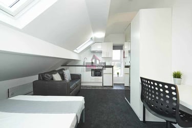 1 bed studio, Salford, Ellesmere Park, M300DX - Image 2