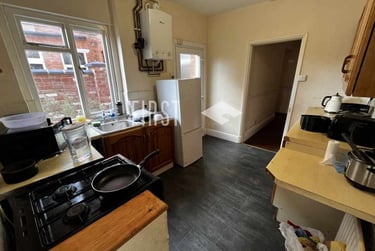 4 bed house, Howard Road, Clarendon Park, Leicester, LE21XN - Image 4