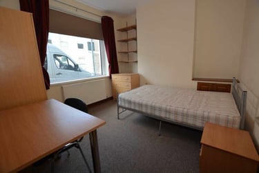 5 bed house, Cathays, Cardiff, CF244EY - Image 3