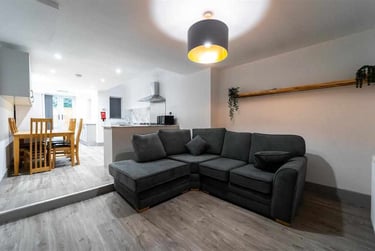 5 bed house, Heeley Road, Selly Park, Birmingham, B296EL - Image 3