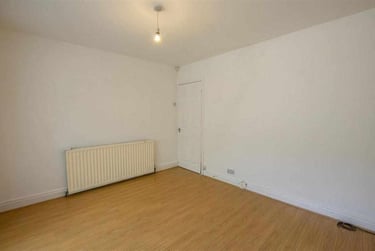 2 bed house, Reservoir Road, Selly Park, Birmingham, B296TF - Image 2
