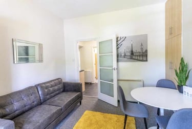 3 bed flat, Clarkehouse Road, Broomhall, Sheffield, S102LG - Image 4