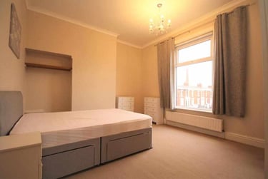 2 bed house, Roebuck Street, Ashton on Ribble, Preston, PR22BQ - Image 4