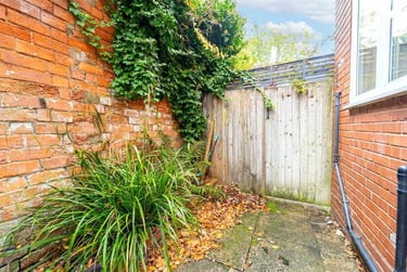 2 bed house, Tudor Terrace, Ravenhurst Road, Harborne, Birmingham, B179SB - Image 13