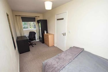 6 bed house, Heeley Road, Selly Park, Birmingham, B296EZ - Image 3