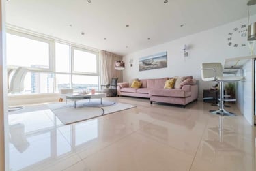 2 bed flat, Cardiff Bay, Sports Village, Cardiff, CF110JJ - Image 12