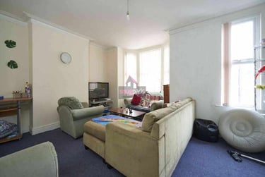 6 bed house, Salford, Seedley, M67EL - Image 3