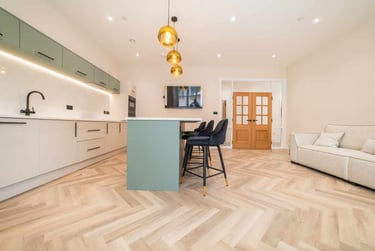 3 bed flat, City Centre, Cardiff, CF103DQ - Image 7