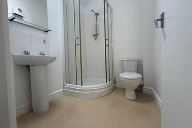 1 bed flat, Roath, Plasnewydd, Cardiff, CF235BX - Image 5