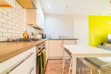 1 bed flat, Roath, Plasnewydd, Cardiff, CF243EQ - Image 4