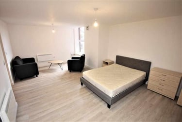 1 bed studio, 16 Cross Street, City Centre, Preston, PR13LT - Image 2