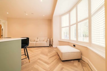 3 bed flat, City Centre, Cardiff, CF103DQ - Image 13