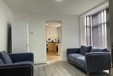 1 bed house, Stanley Place, City Centre, Preston, PR18NA - Image 1