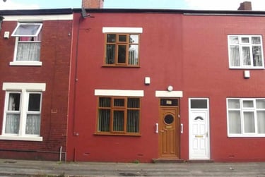 2 bed house, Fishwick Road, Deepdale, Preston, PR14XD - Image 1