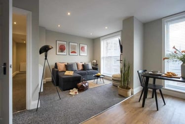 1 bed flat, 13 Winckley Street, City Centre, Preston, PR12AA - Image 2