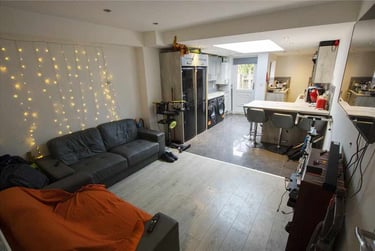 5 bed house, Florence Buildings, Hubert Road, Selly Park, Birmingham, B296EH - Image 1