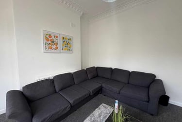 7 bed house, Cathays, Cardiff, CF103EE - Image 2