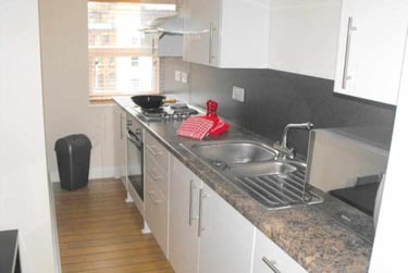 6 bed flat, Flat 2, City Centre, Preston, PR11DL - Image 2