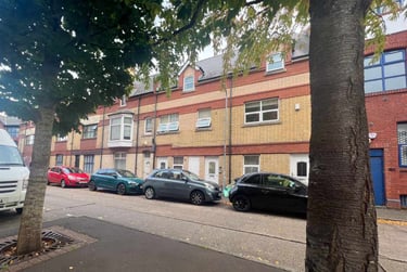 1 bed flat, Cardiff Bay, Cardiff, CF105GX - Image 7