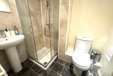 1 bed studio, Clarkegrove Road, Broomhall, Sheffield, S102NJ - Image 5