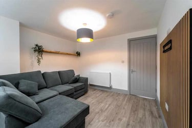 5 bed house, Heeley Road, Selly Park, Birmingham, B296EL - Image 2