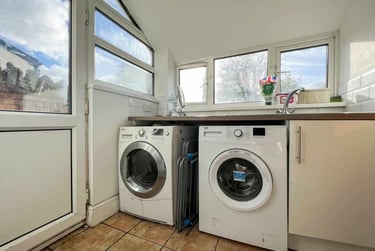 7 bed house, Roath, Cathays, Cardiff, CF244GG - Image 3