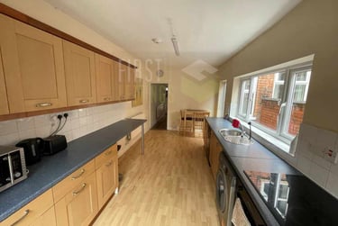 4 bed house, Barclay Street, City Centre, Leicester, LE30JA - Image 7