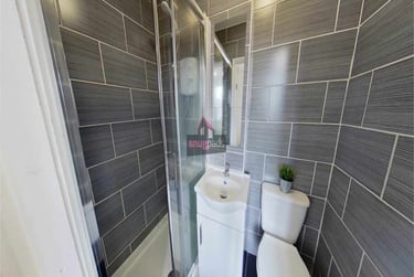 1 bed flat, Salford, Seedley, M55JJ - Image 8