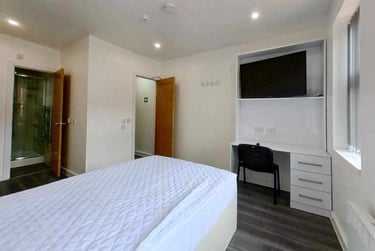 5 bed house, Exeter Road, Selly Park, Birmingham, B296EX - Image 3